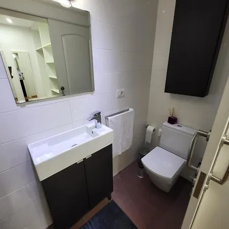 Casa Matele 3 Bed Апартаменты Арона