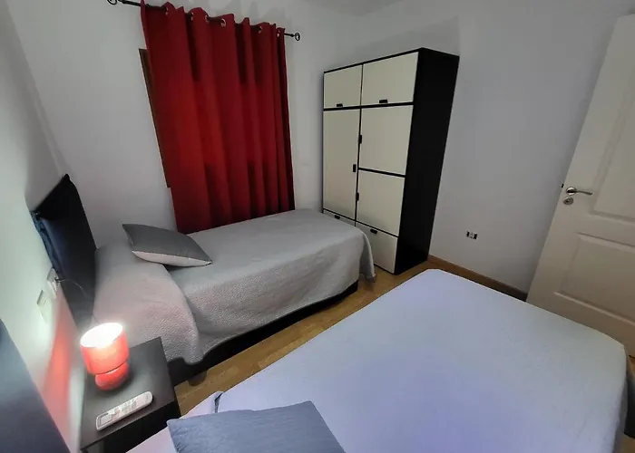 Casa Matele 3 Bed Appartamento *