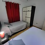 Casa Matele 3 Bed Apartament *